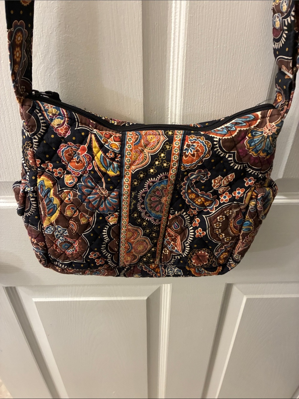 Vera Bradley Retired Kensington Quilted Paisley Crossbody Shoulder Bag in Black - Picture 3 of 6